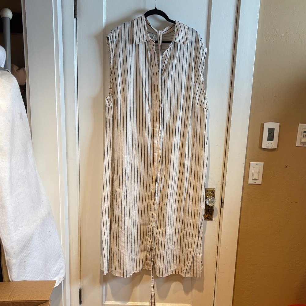 H&M Cream and Black Striped Sleeveless Shirt Dress